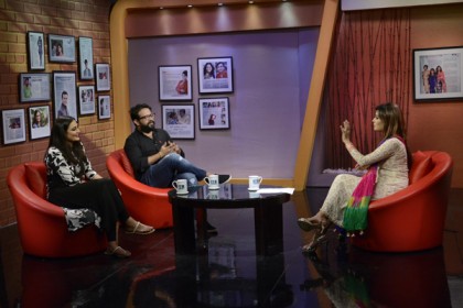 'রঙিন পাতা'য় অপর্ণা ও আফতাব
