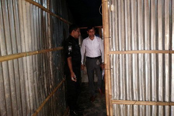 রোহিঙ্গাদের ঘর ভাড়া দেয়ার দায়ে ৩ জনকে সাজা, ১৭১ রোহিঙ্গাকে ক্যাম্পে প্রেরণ 