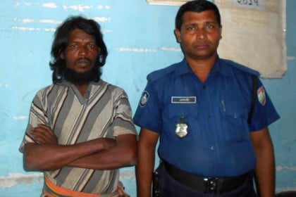 মাগুরায় রোহিঙ্গা সন্দেহে যুবক আটক 