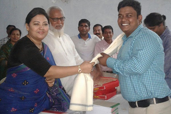 
হরিরামপুরে আওয়ামী লীগের বর্ধিত সভা, ৭১ সদস্য বিশিষ্ট কমিটি
