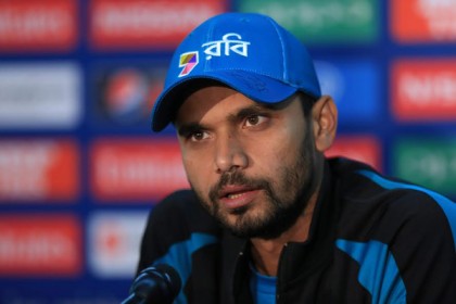 বিসিবির নতুন নিয়ম, আপত্তি নেই মাশরাফির 