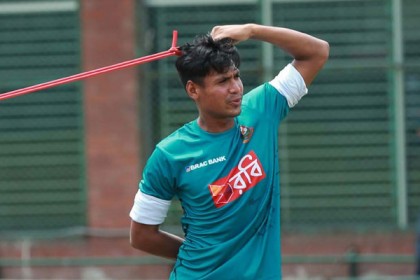 মুস্তাফিজকে নিয়ে ঝুঁকি নেবে না বিসিবি
