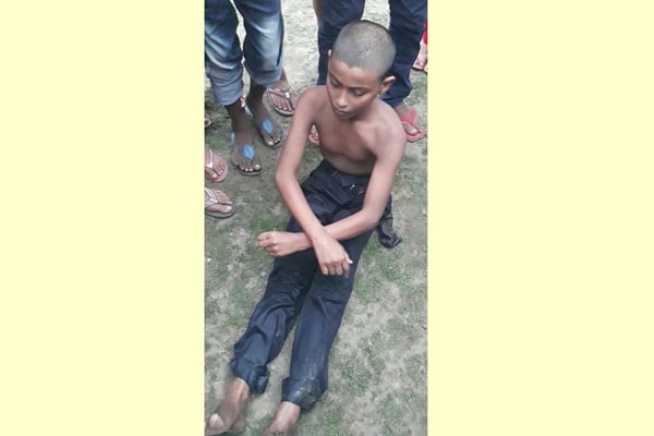 আশুলিয়ায় চুরির অপবাদে শিশুকে বেঁধে নির্যাতনের অভিযোগ