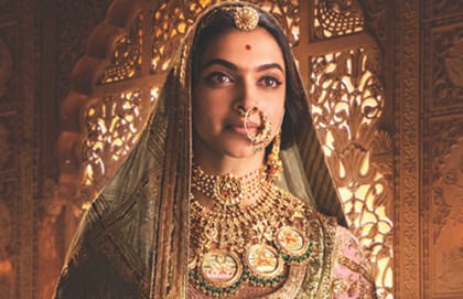 একজন শিল্পী হিসেবে লজ্জা পাচ্ছি : দীপিকা
