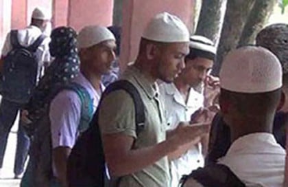 মাথা ন্যাড়ার শর্তে এসএসসির ফরম পূরণ!