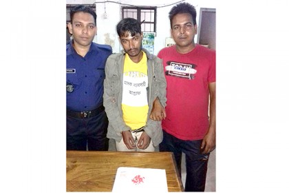 কলাপাড়ায় ৬৩ পিস ইয়াবাসহ মাদক ব্যবসায়ী আটক