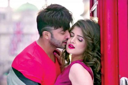 ফের জুটিবদ্ধ হচ্ছেন শাকিব-শ্রাবন্তী