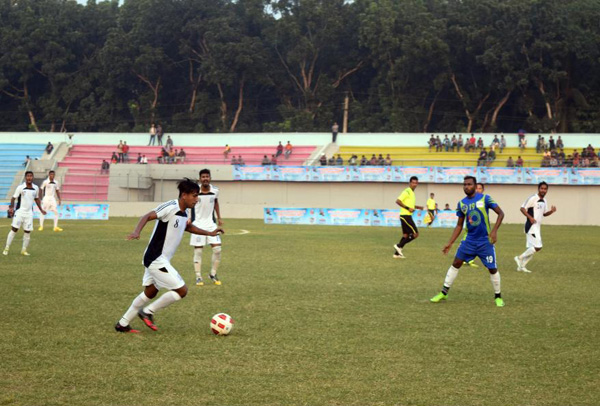 শেখ রাসেল ফুটবল টুর্নামেন্টের কোয়ার্টার ফাইনালে নৌ বাহিনীর জয়
