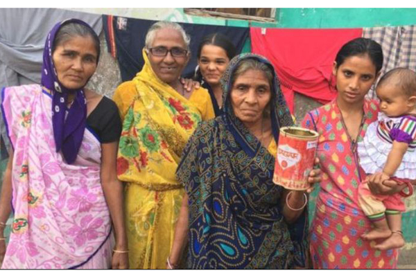 মোদির নিজের গ্রামেই এখনো সবার টয়লেট নেই!