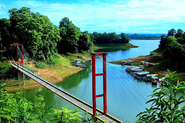 সীমিতভাবে উন্মুক্ত হল রাঙামাটি ঝুলন্ত সেতু