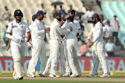 ইনিংস ও ২৩৯ রানে শ্রীলঙ্কাকে হারাল ভারত