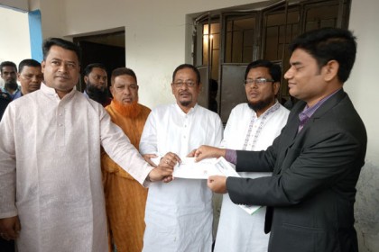 সিদ্ধিরগঞ্জে স্মার্টকার্ড বিতরণ কার্যক্রম শুরু