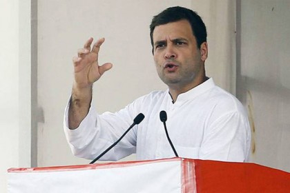 'মোদি অমিতাভের চেয়ে বড় অভিনেতা'