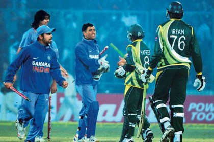 ভারতের কাছে ৭০ মিলিয়ন ডলার ক্ষতি পূরণ দাবি পাকিস্তানের