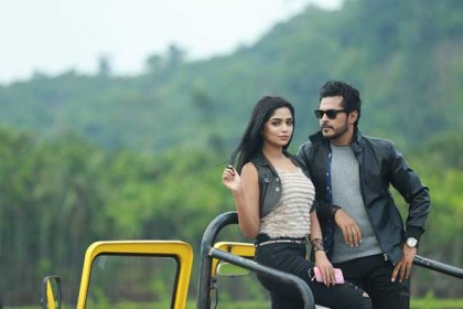 ইউটিউবে মুক্তি পেল শহীদ-অন্তু-হিমি’র 'দূরত্ব'
