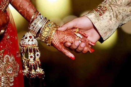 বিয়ে না করলে নির্ঘাত স্মৃতিভ্রংশ!
