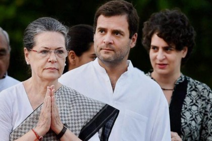 রাহুলের উপদেষ্টা হতে পারেন সোনিয়া, কৌশলবিদ প্রিয়াঙ্কা
