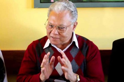 সাবেক স্বরাষ্ট্রমন্ত্রীকে আত্মসমর্পণের নির্দেশ