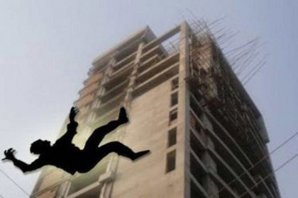 রাজধানীতে ভবন থেকে পড়ে নির্মাণ শ্রমিকের মৃত্যু