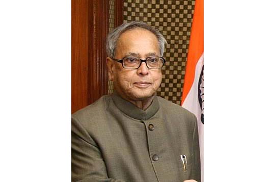 
জন্মদিনে শুভেচ্ছার বন্যায় ভাসলেন প্রণব মুখার্জি
