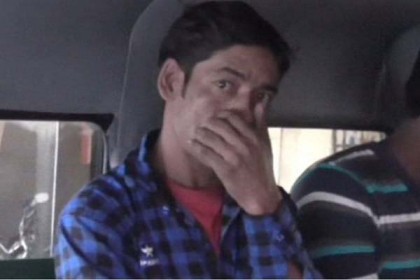 রাগ করে বাংলাদেশ ছেড়ে ভারতে, অতঃপর...

