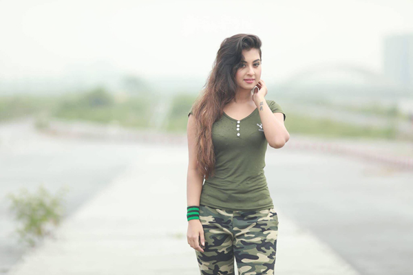 গুগল সার্চে শীর্ষ দশে একমাত্র নায়িকা বুবলী