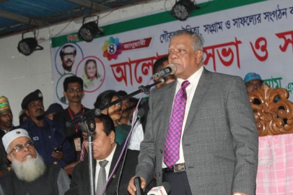 'এরশাদ ও বিএনপিকে ছাত্রজনতা ক্ষমতা থেকে হটিয়ে দিয়েছে'

