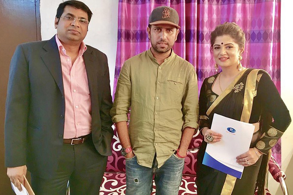 রাজের পরিচালনায় শ্রাবন্তী