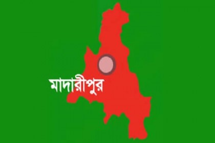 মামাদের বাড়িছাড়া করলেন ছাত্রলীগ নেতা
