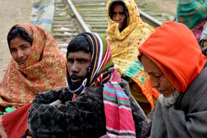 বগুড়ায় হাড় কাঁপানো শীতে জনজীবন বিপর্যস্ত

