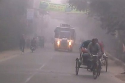 হিমেল হাওয়ায় কাহিল দিনাজপুরবাসী 

