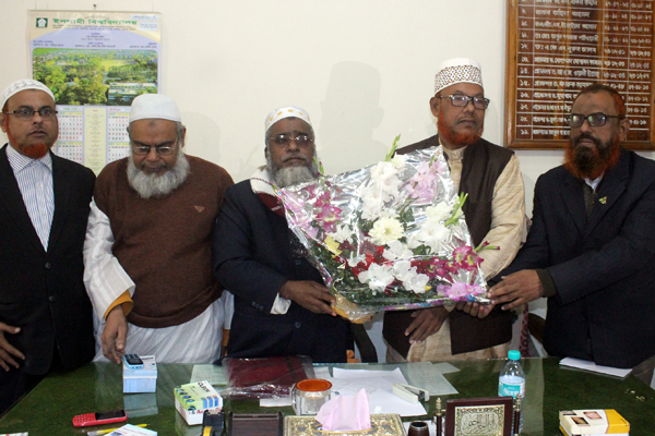 ইবির ধর্মতত্ত্ব অনুষদের নতুন ডিন ড. আকবর