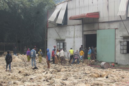 ফরিদপুরে জুট মিলে আগুনে পুড়ল ৪ হাজার মন পাট


