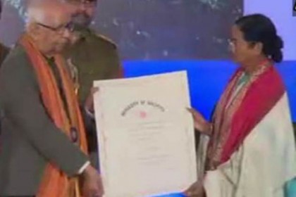 কলকাতা বিশ্ববিদ্যালয়ের ডিলিট ব্যবহার করবেন না মমতা!