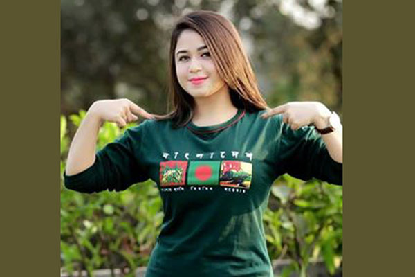 আতঙ্কের পরে ঢাকা ছাড়ছেন ফারিয়া! 