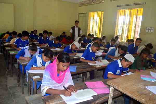 লামায় ভর্তির সুযোগ না পেয়ে ৭১৮ শিক্ষার্থী ঝরে পড়ার আশঙ্কা

