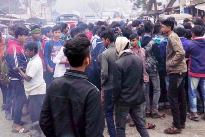 গৌরনদীতে ছাত্রলীগের দুই গ্রুপের সংঘর্ষ

