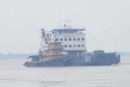 কাঁঠালবাড়ী-শিমুলিয়ায় ফেরি চলাচল স্বাভাবিক