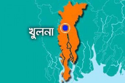 ৩ দাবিতে শ্রমিকদের কর্মবিরতি

