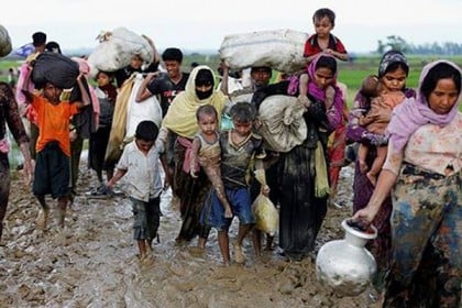 রোহিঙ্গাদের আশ্রয় দেওয়ায় মমতার বিরুদ্ধে কেন্দ্রে নিরাপত্তা এজেন্সির নালিশ 
