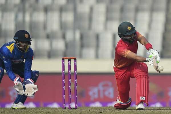 শ্রীলঙ্কাকে বড় টার্গেট দিল জিম্বাবুয়ে