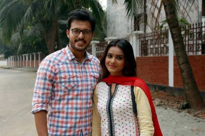 ইরফান-তিশার 'চশমায় লেগে থাকা ভালোবাসা' 