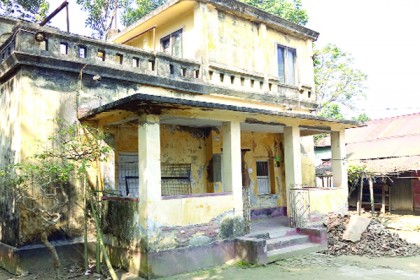 বগুড়ায় জিয়ার বাড়ি খবর নেয় না কেউ
