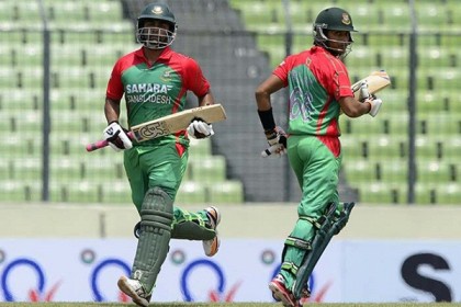 তামিম-বিজয় জুটিতে দলীয় অর্ধশতক