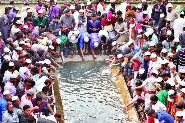 দ্বিতীয় পর্বে আখেরি মোনাজাত আজ