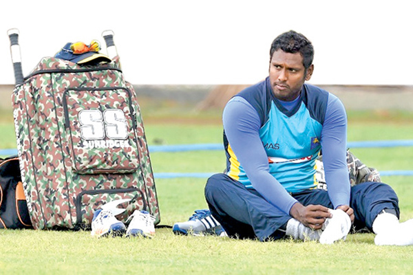 সিরিজ থেকে ছিটকে গেলেন ম্যাথুস, ফিরে যাচ্ছেন দেশে