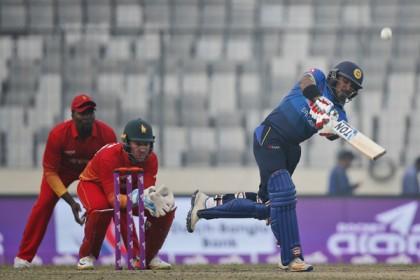 শ্রীলঙ্কার টার্গেট ১৯৯