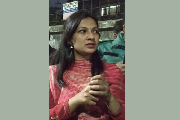 যে কারণে প্রেমিককে ছুরিকাঘাত করেন ইডেন কলেজের ছাত্রী!
