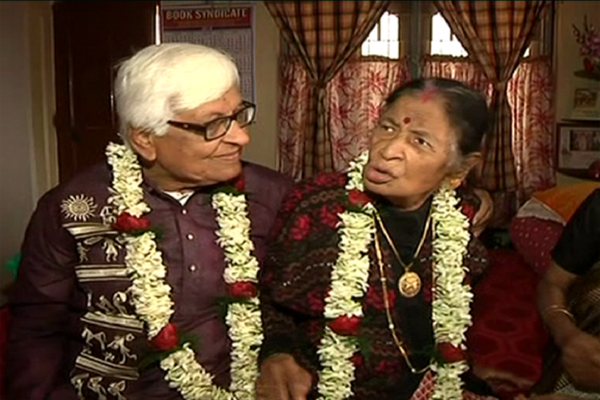 স্ত্রীর স্মৃতি ফেরাতে ৫৫তম বিবাহবার্ষিকীতে ফের মালাবদল!