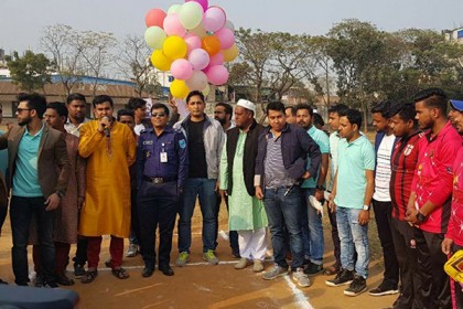 আশুলিয়ায় বঙ্গবন্ধু শেখ মুজিবুর রহমান স্মৃতি ক্রিকেট টুর্নামেন্ট উদ্বোধন